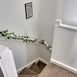 2br Family House Sleeps 8 Pets Welcome